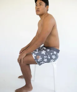 Of One Sea Men's Retro Boardshorts In Black Plumeria