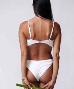 Aila Blue Bianca Top In White Rib