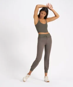 Vuori Clothing Vuori Rib Crop Tank In Oregano New